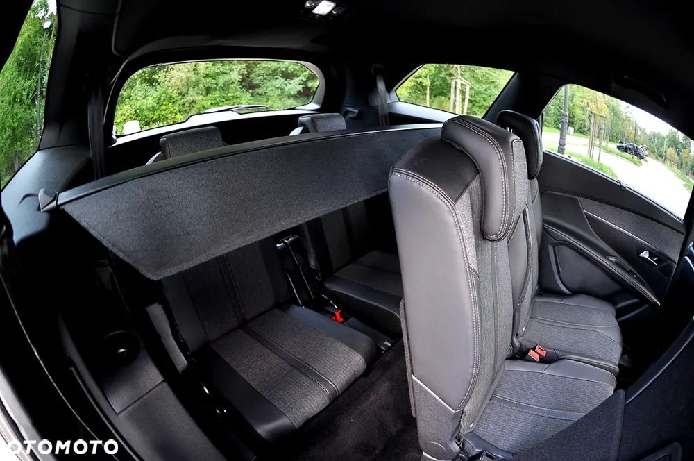 Peugeot 5008 2.0 BlueHDi Allure 7os - 24
