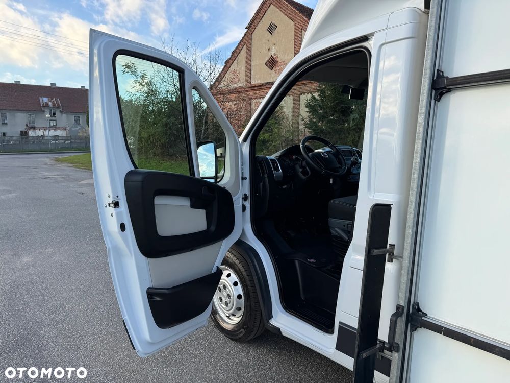 Fiat Ducato Maxi * 2.3 / 150KM * Max długa rama do zabudowy * Koła 16 cali * Rozstaw osi: 4.1m * - 17