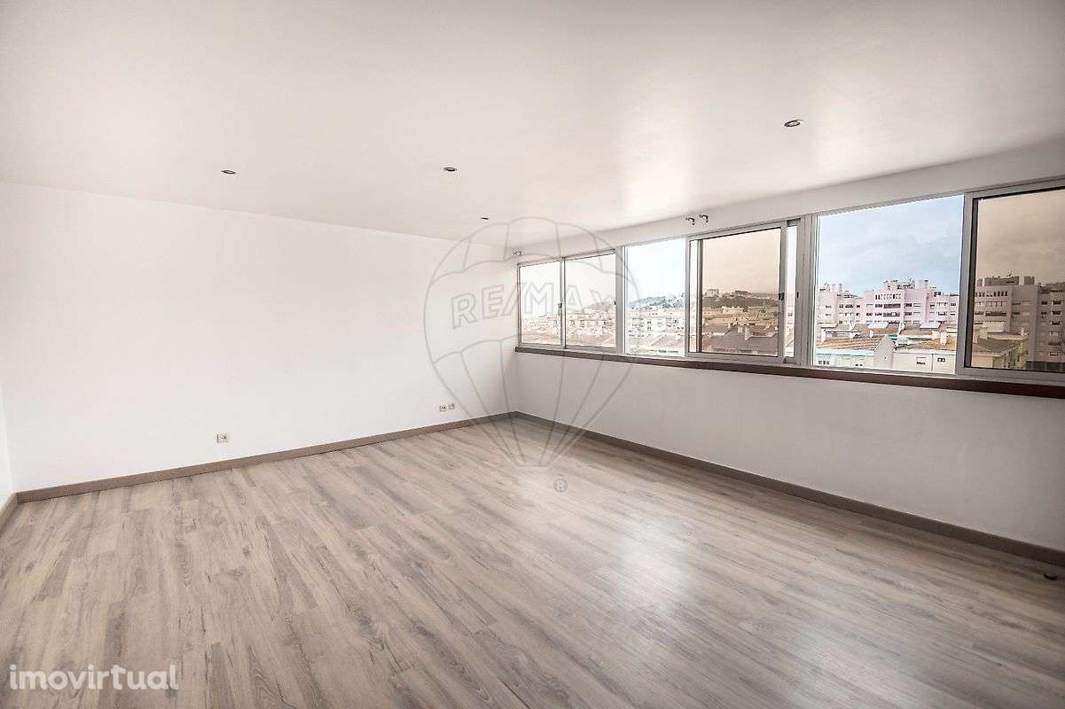 Apartamento T3 para arrendamento - Grande imagem: 2/17