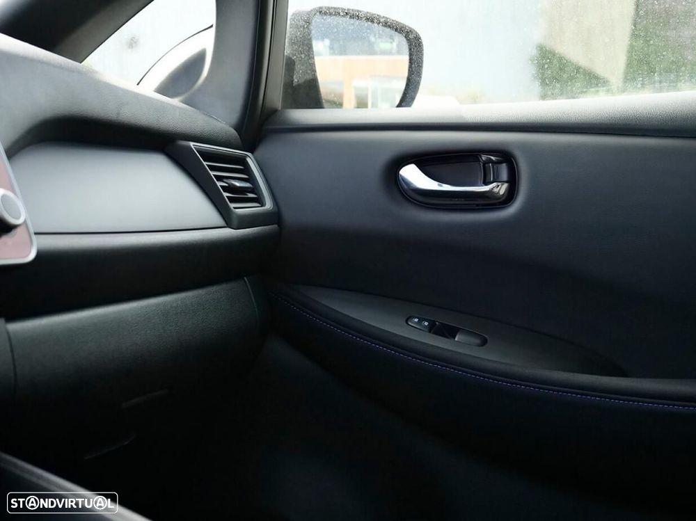 Nissan Leaf Acenta - 34