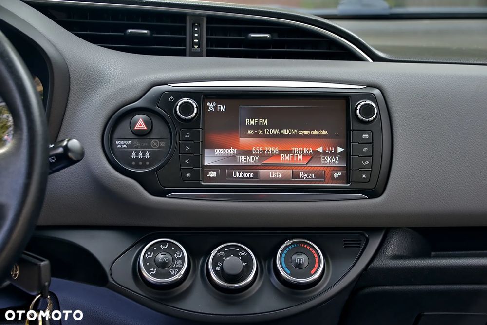Toyota Yaris 1.0 Sol - 6