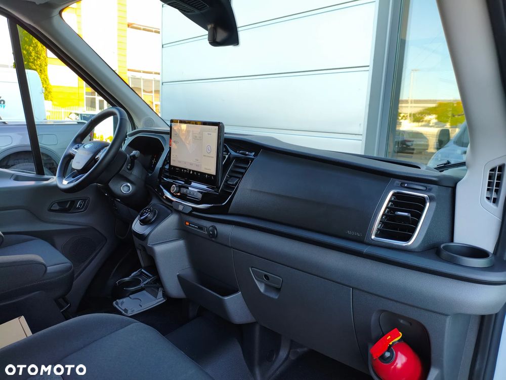Ford E-Transit - 6
