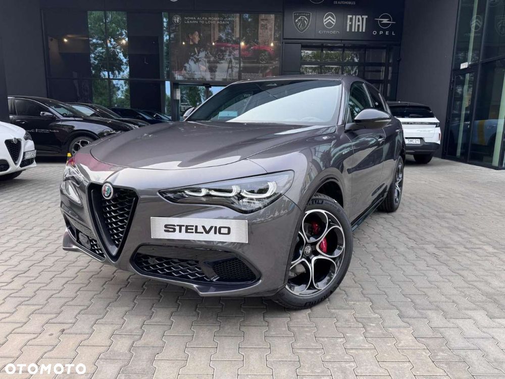 Alfa Romeo Stelvio - 3