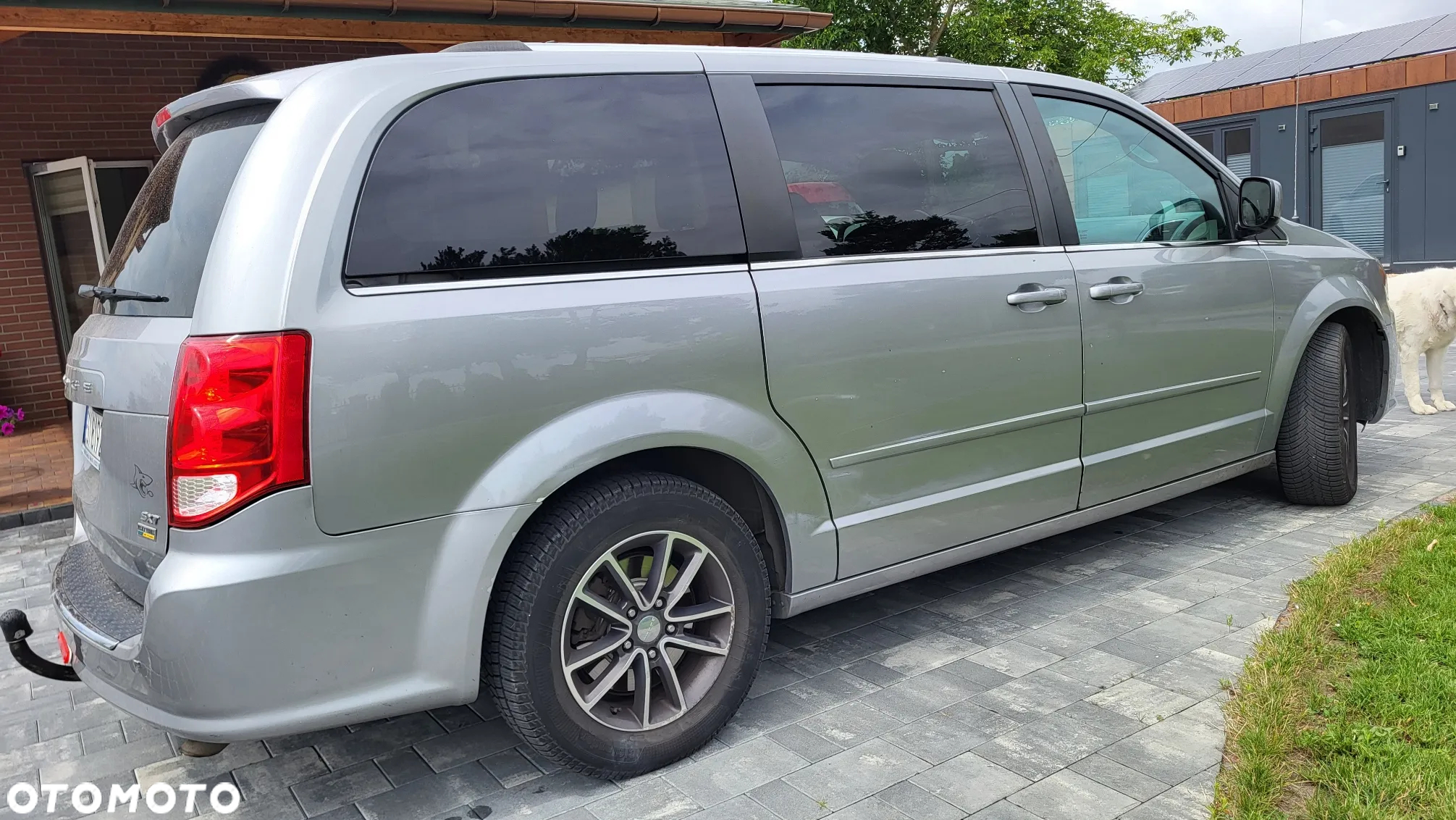 Dodge Grand Caravan - 5