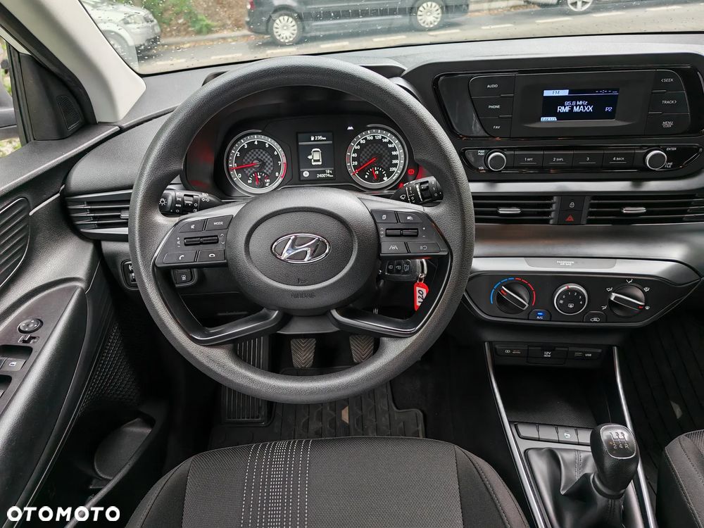 Hyundai i20 1.2 Pure - 19