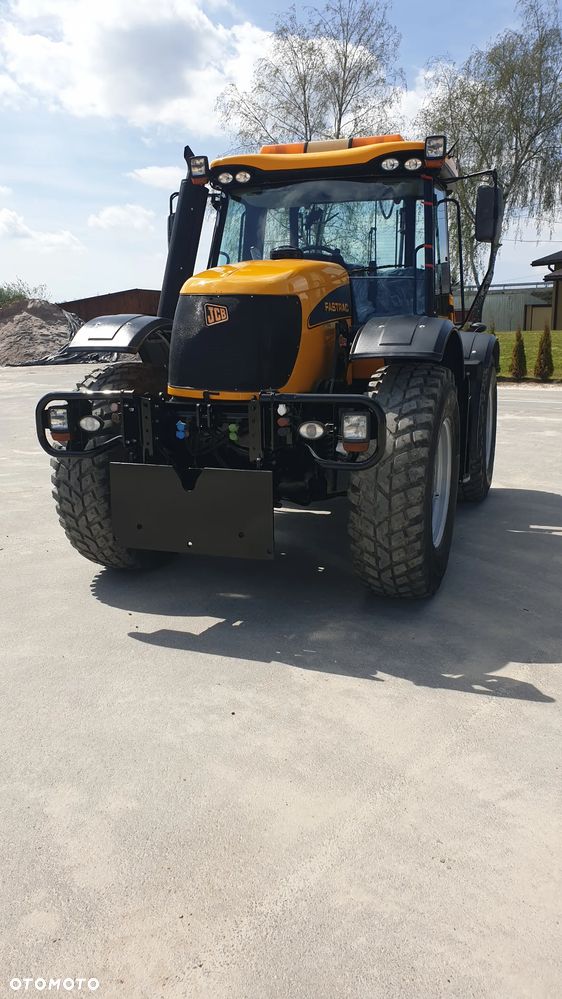 JCB FASTRAC 3220 PLUS - 8