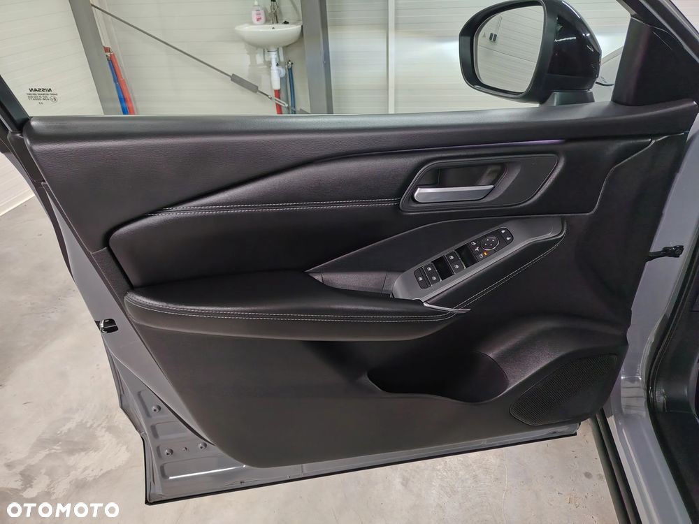 Nissan Qashqai 1.3 DIG-T MHEV Xtronic N-Connecta - 18