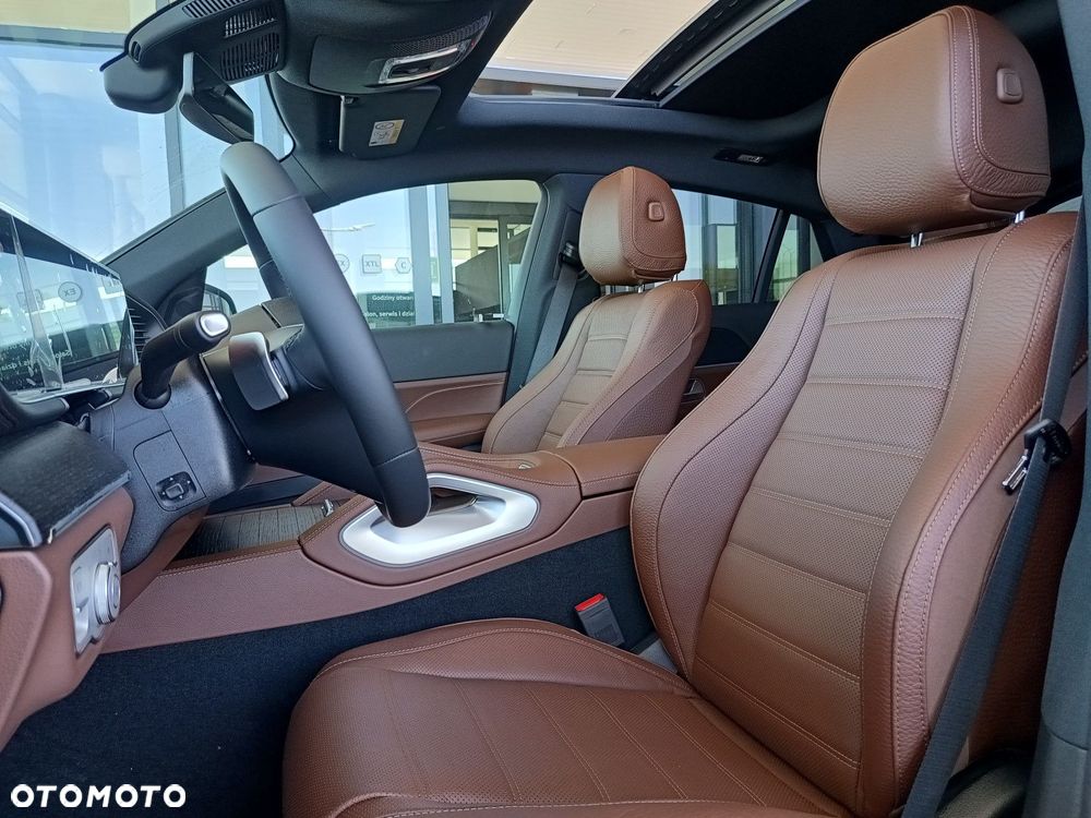 Mercedes-Benz GLE - 33