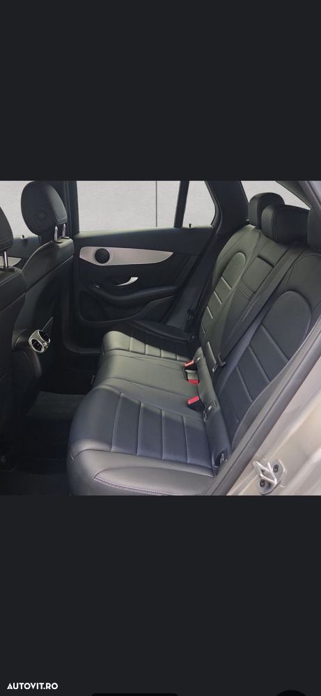 Mercedes-Benz GLC - 9