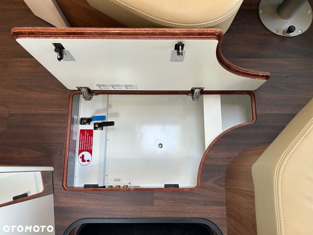 Carthago CHIC S-PLUS - 15