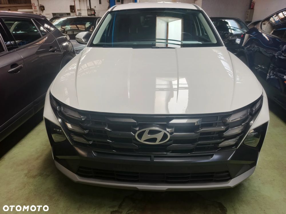 Hyundai Tucson 1.6 T-GDi HEV Modern 2WD - 2