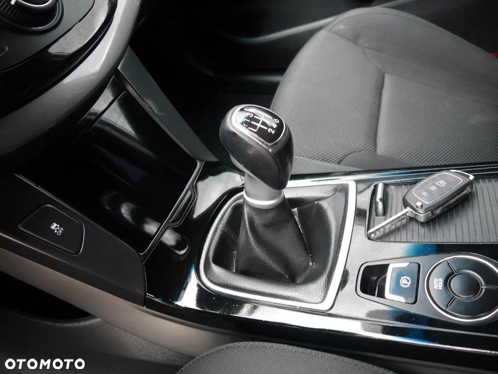 Hyundai i40 Kombi 1.6 Trend - 10
