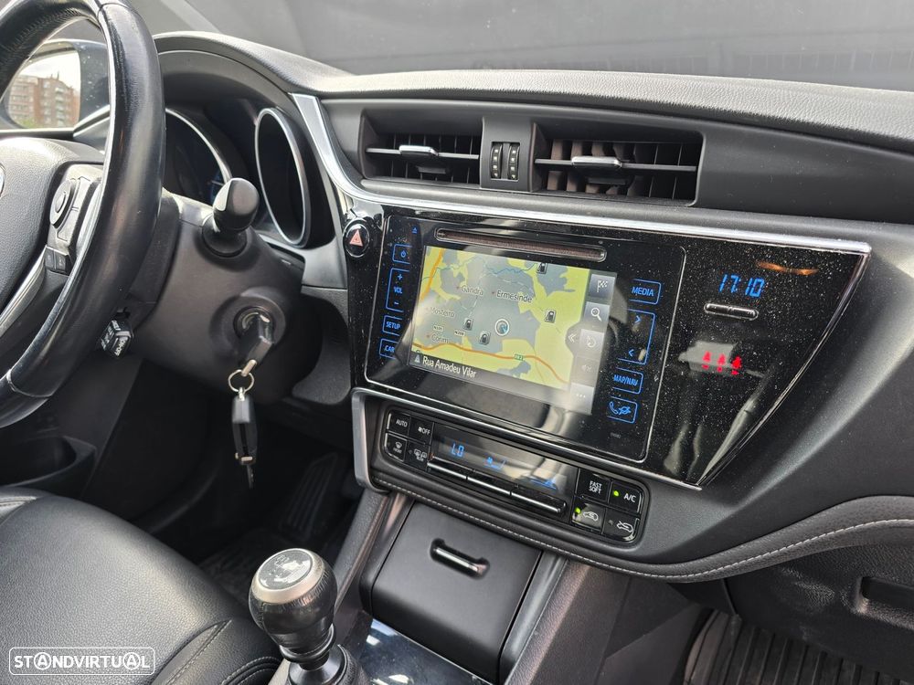 Toyota Auris Touring Sports 1.4 D-4D Comfort+Pack Sport - 7