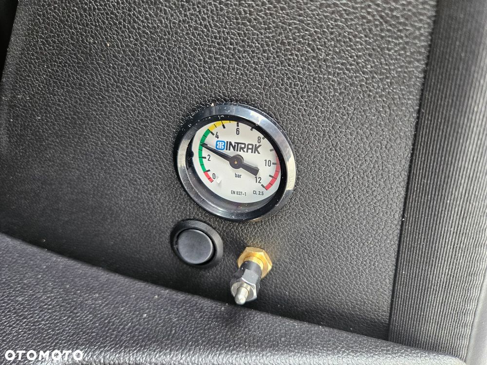 Renault Master Automat Kontener Winda DHOLLANDIA Nowy bez przebiegu od ręki - 23