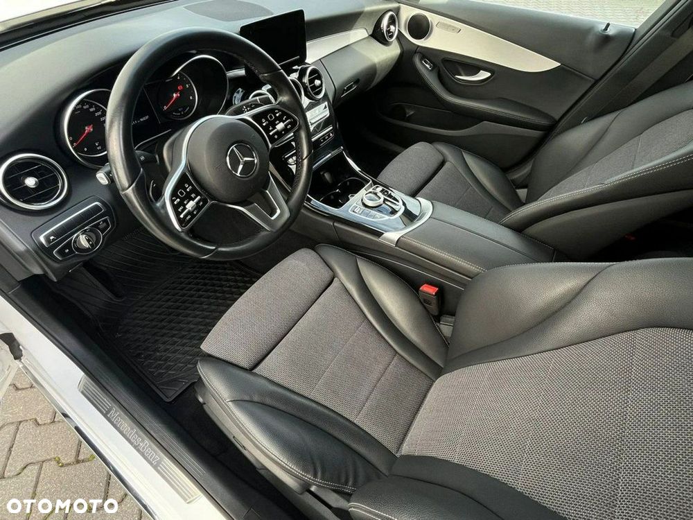 Mercedes-Benz Klasa C - 16