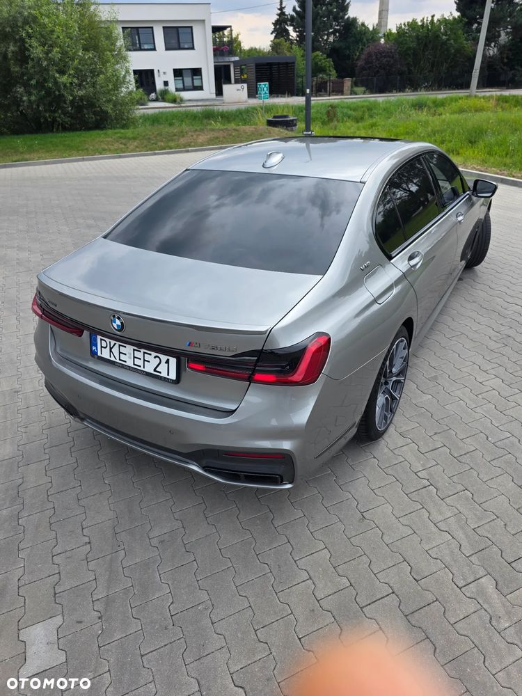 BMW Seria 7 M760Li xDrive - 14