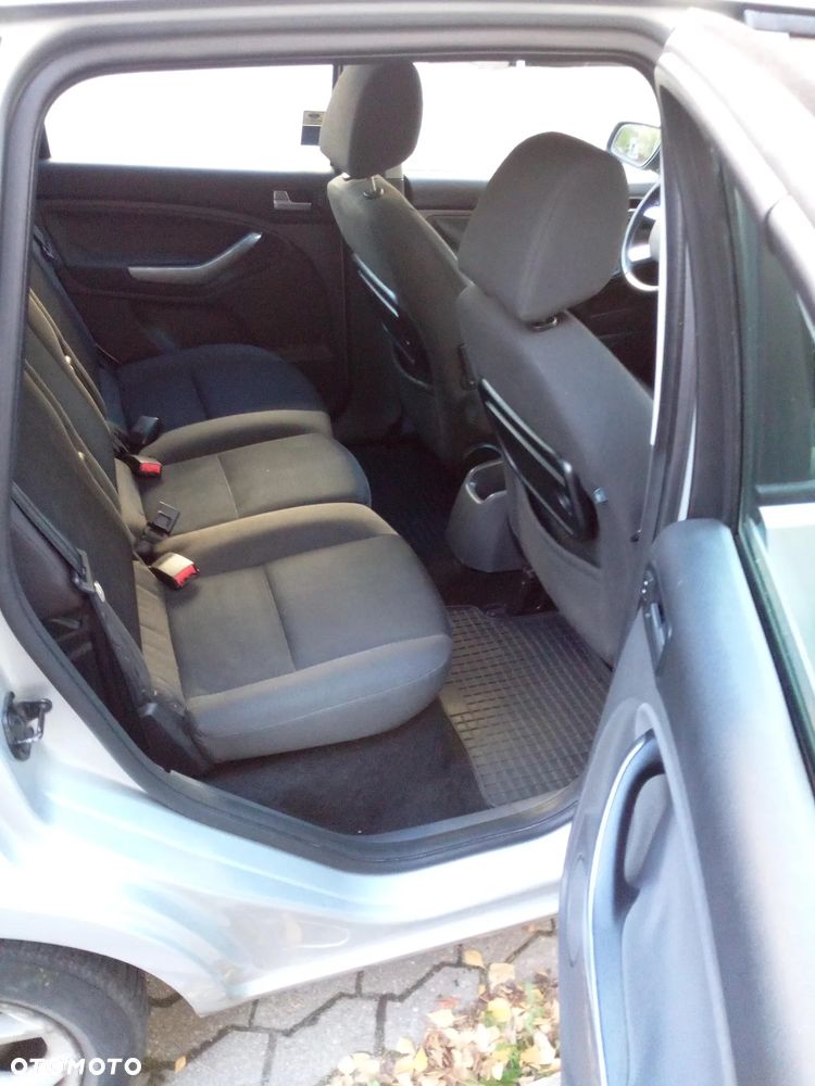 Ford C-MAX 1.8 TDCi Ghia - 19