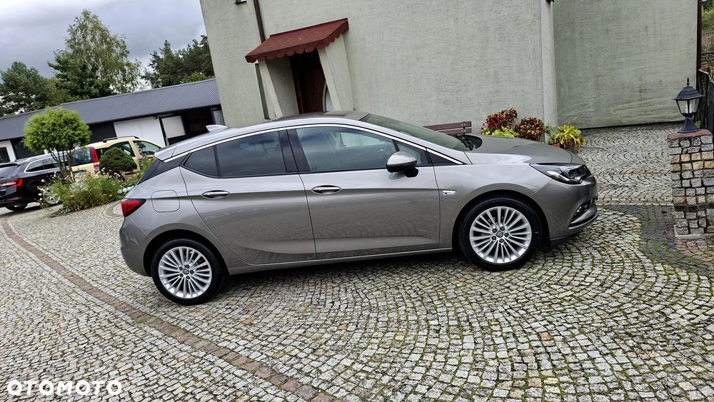 Opel Astra 1.4 Turbo Business - 19