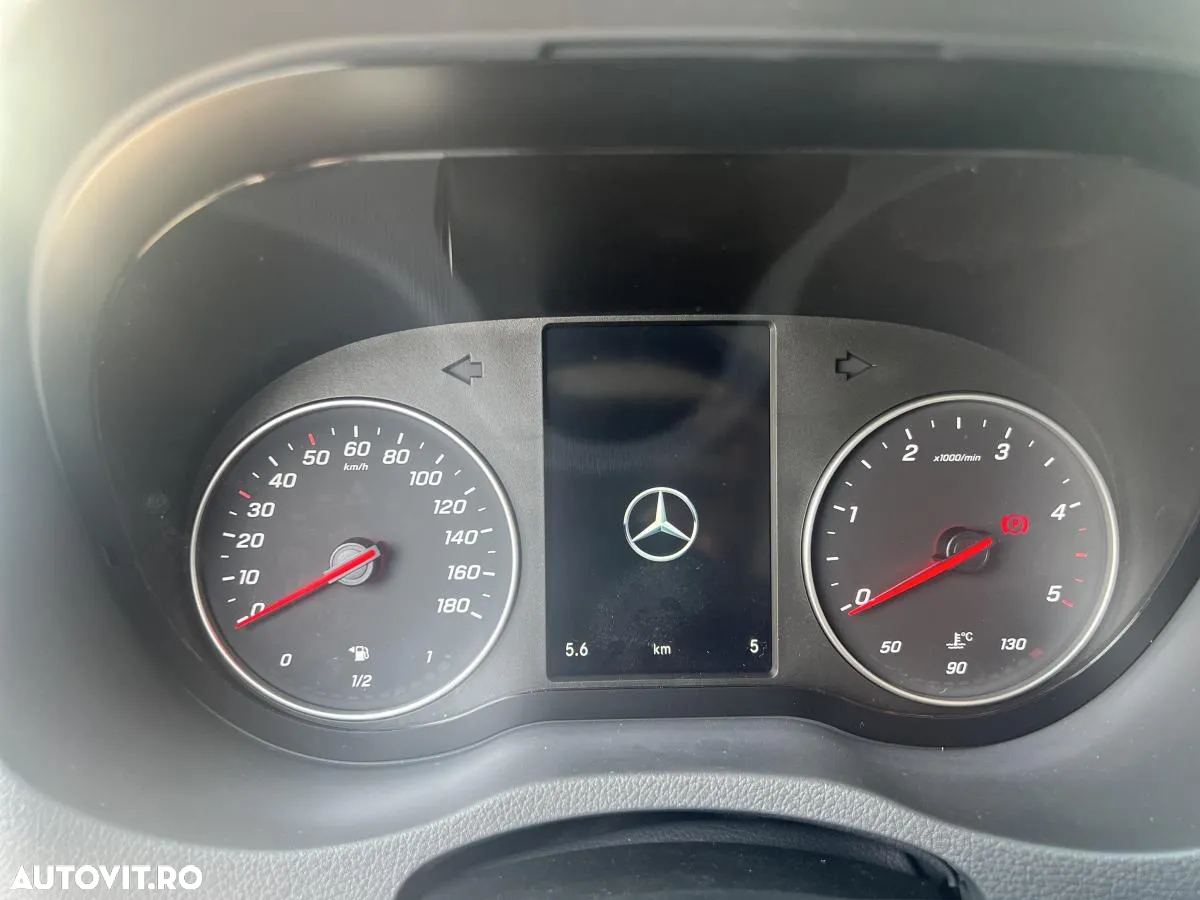 Mercedes-Benz Sprinter 517 CDI - 10