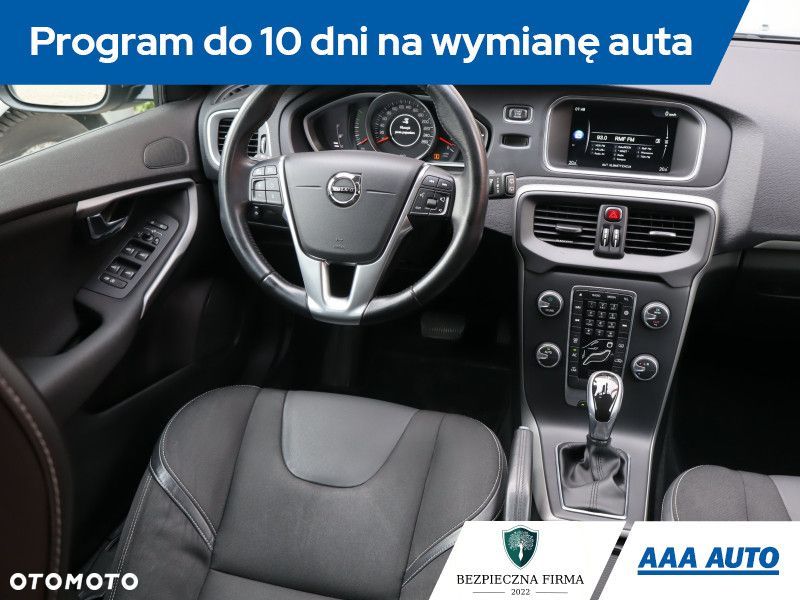 Volvo V40 - 9