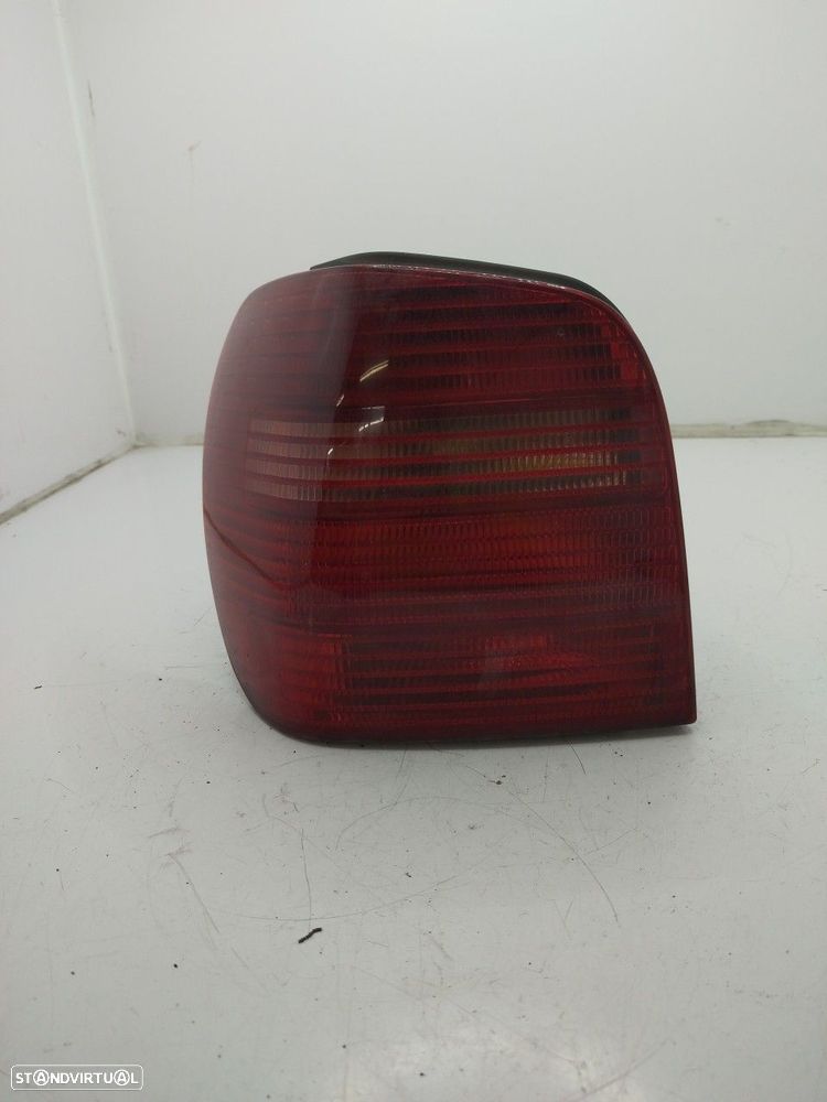 Farolim Stop Esq Volkswagen Polo (6N1) - 2