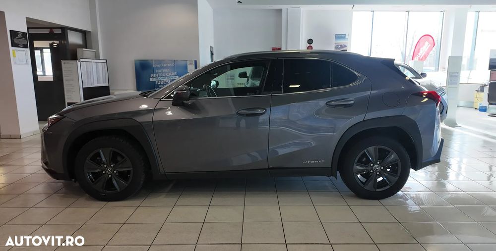 Lexus UX 250h 2.0L HEV 20H- (178 HP) 4X4 CVT Special Edition - 7