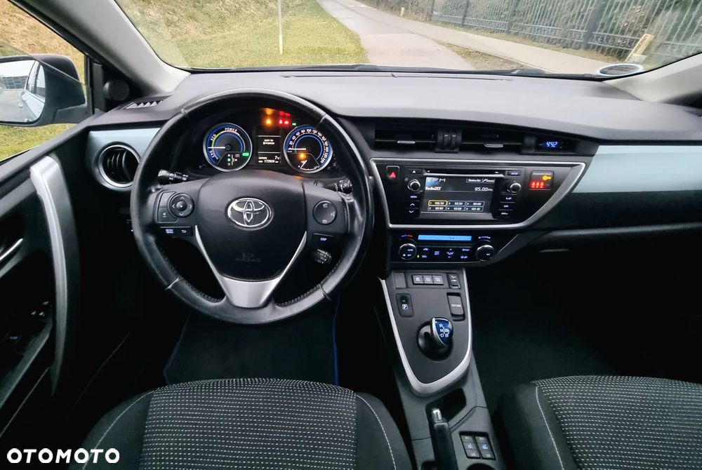 Toyota Auris 1.8 Hybrid Executive - 23