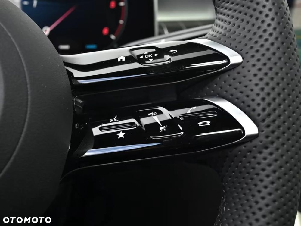Mercedes-Benz GLC 220 d mHEV 4-Matic AMG Line - 21