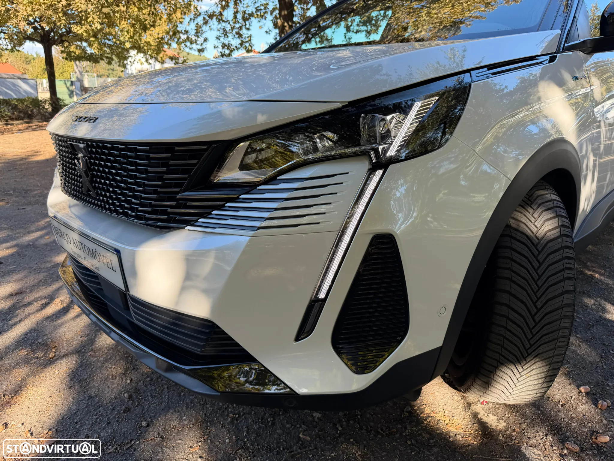 Peugeot 3008 1.6 Hybrid4 GT Pack e-EAT8 - 34