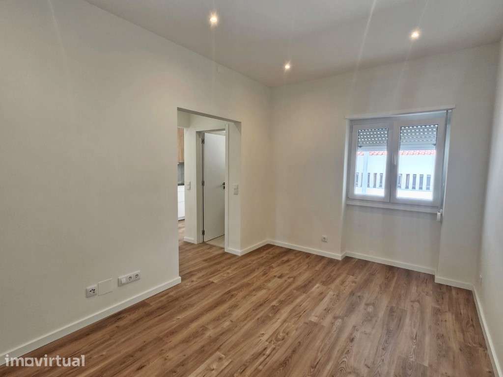 Apartamento - Totalmente renovado - Grande imagem: 5/12