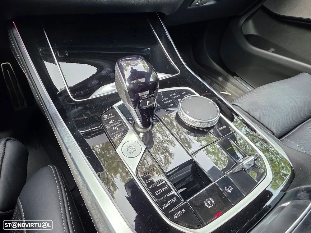 BMW X5 30 d xDrive Pack M - 23