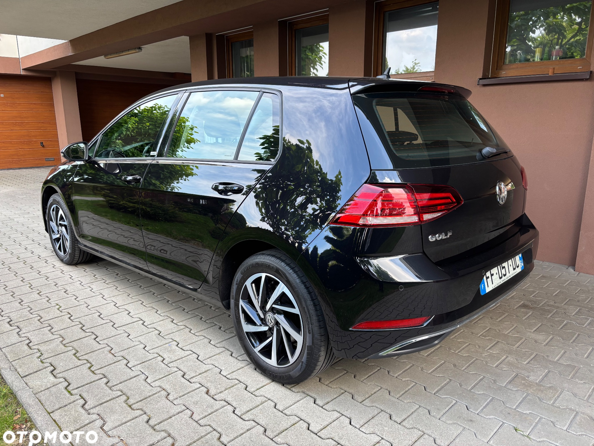 Volkswagen Golf 1.0 TSI OPF Comfortline - 32