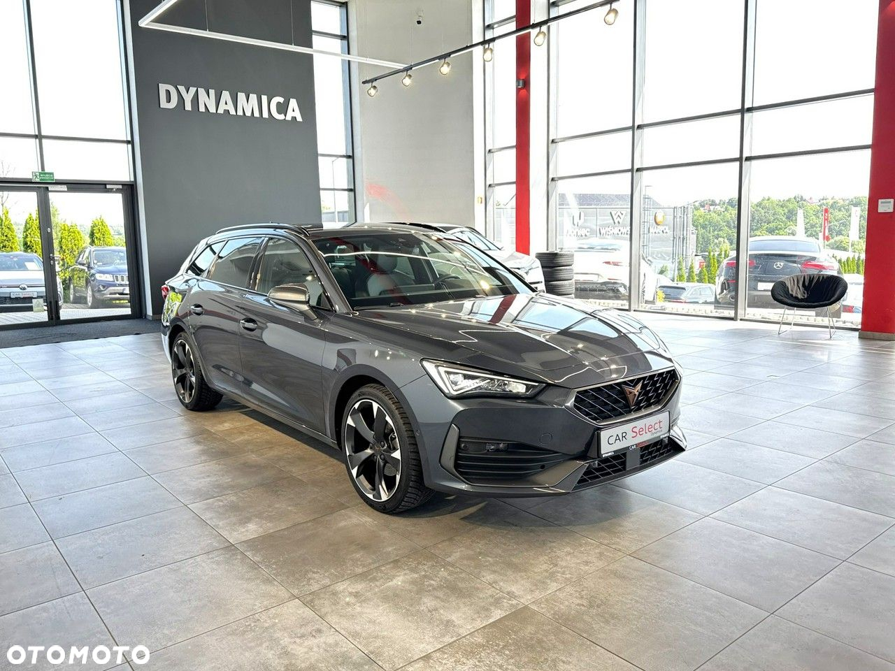 Cupra Leon Sportstourer - 2