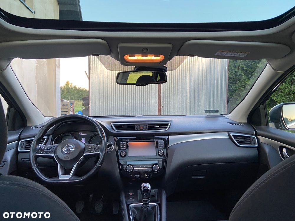 Nissan Qashqai 1.5 dCi N-Connecta EU6 - 4