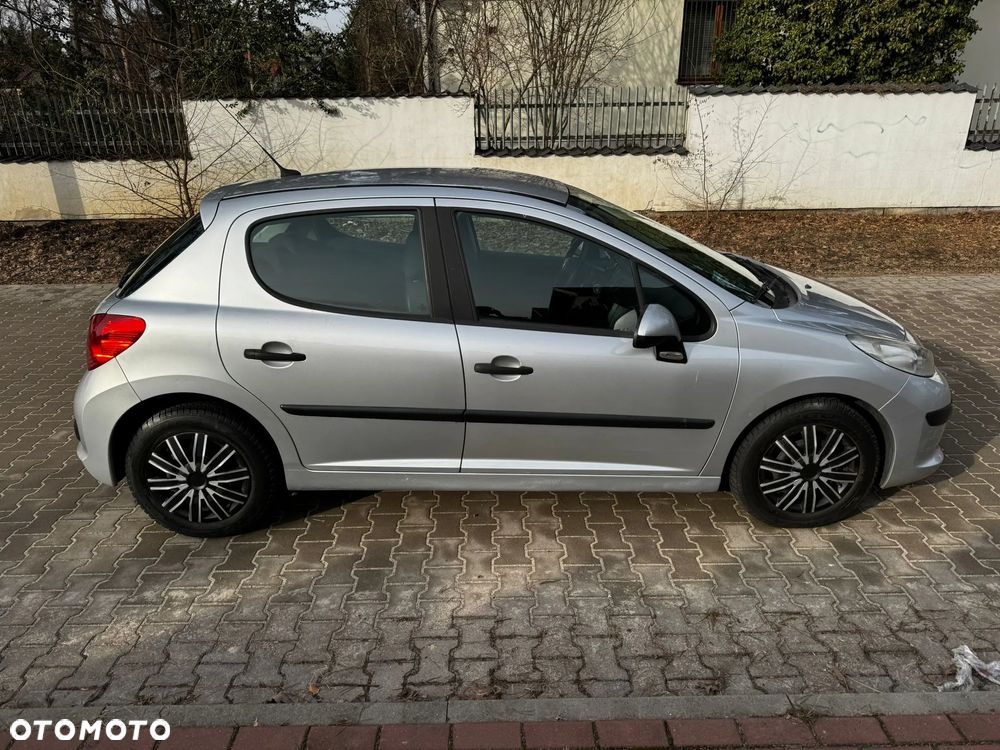Peugeot 207 1.4 HDi Trendy nICE - 11