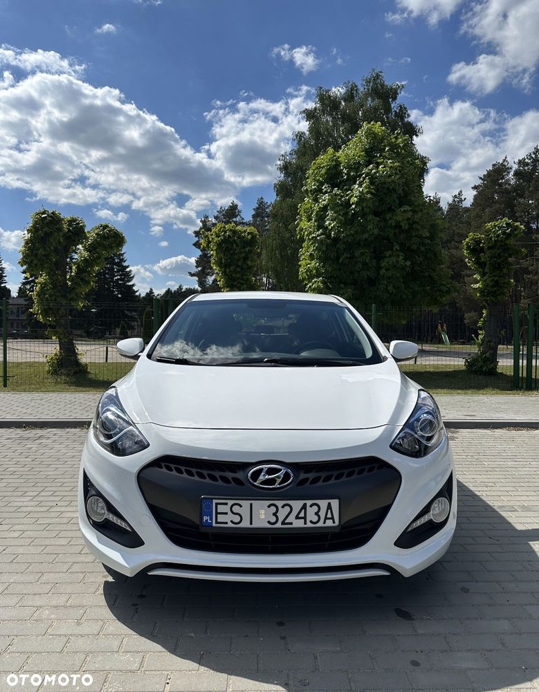 Hyundai i30 Fastback 1.6 CRDI Comfort - 6