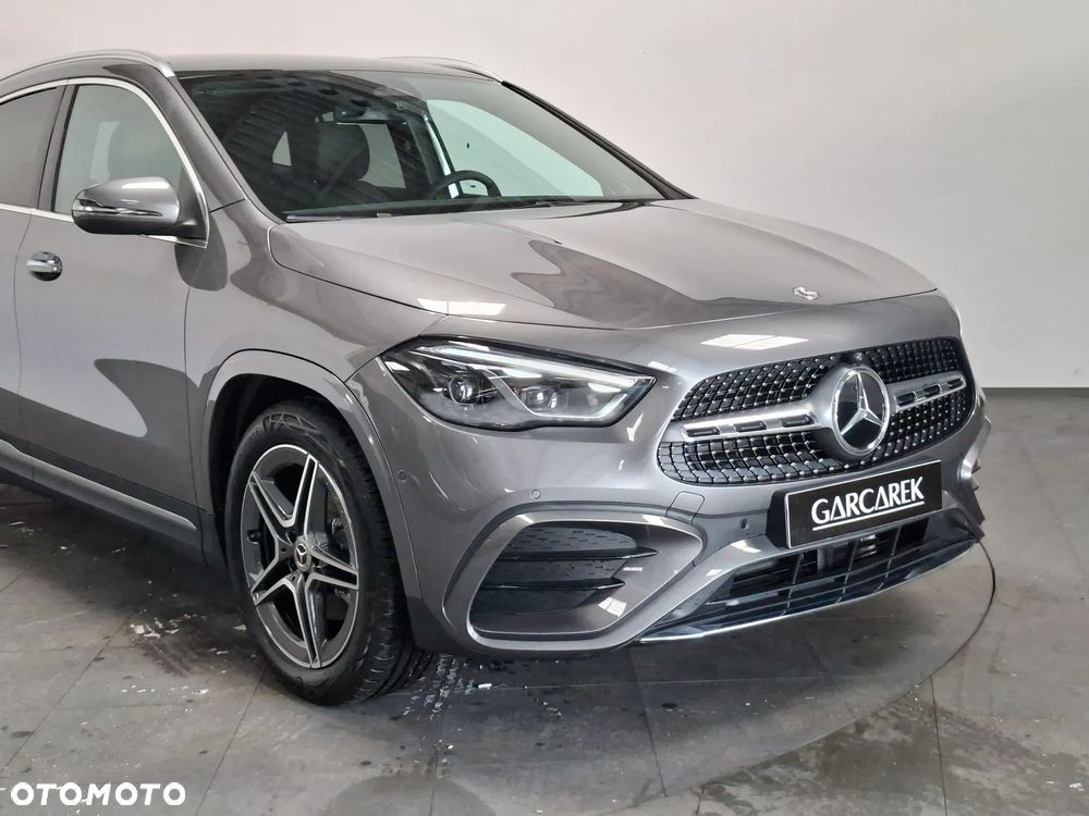 Mercedes-Benz GLA 220 mHEV 4-Matic AMG Line 8G-DCT - 6
