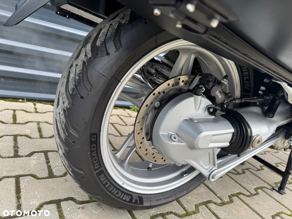 BMW R - 19