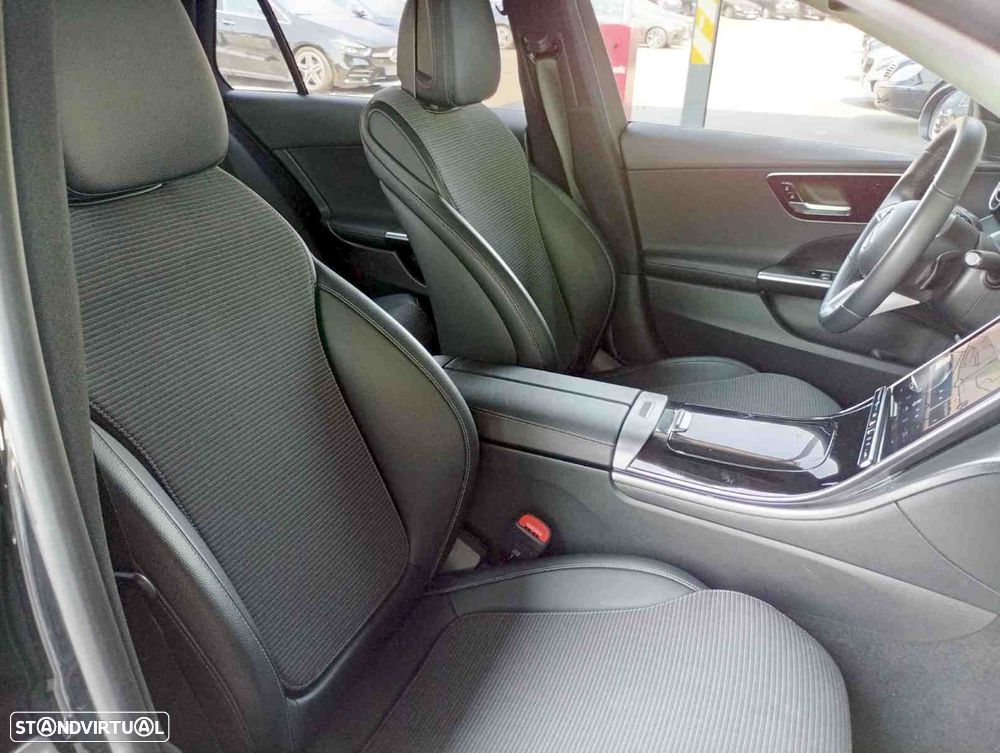 Mercedes-Benz C 220 d Avantgarde - 4