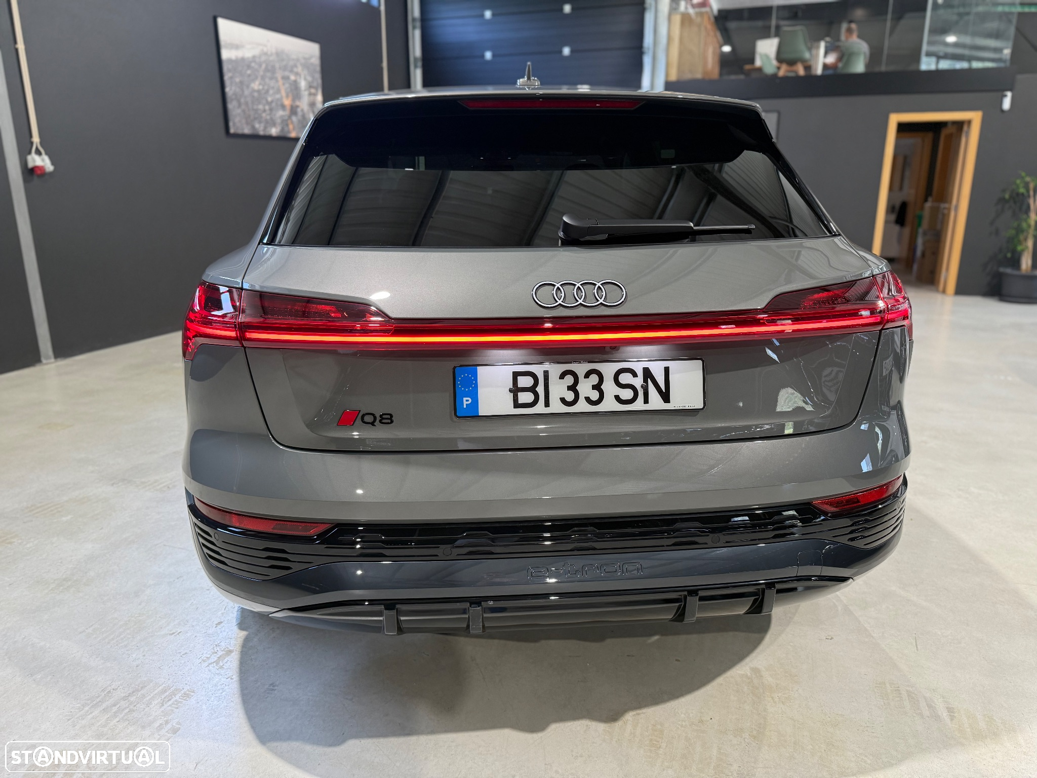 Audi Q8 e-Tron 50 quattro S line - 15