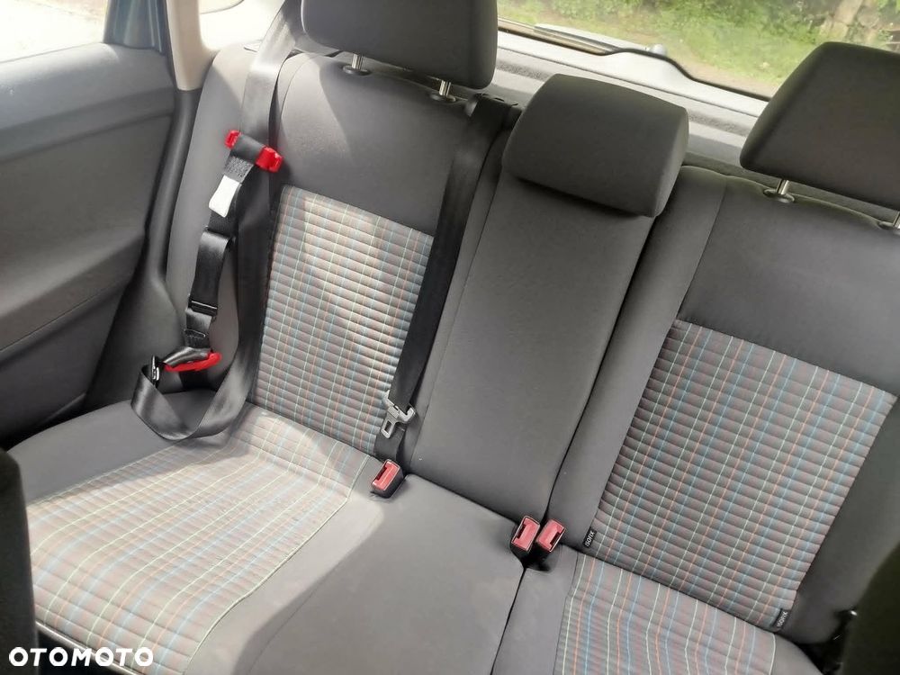 Volkswagen Polo 1.2 Q-Line - 10