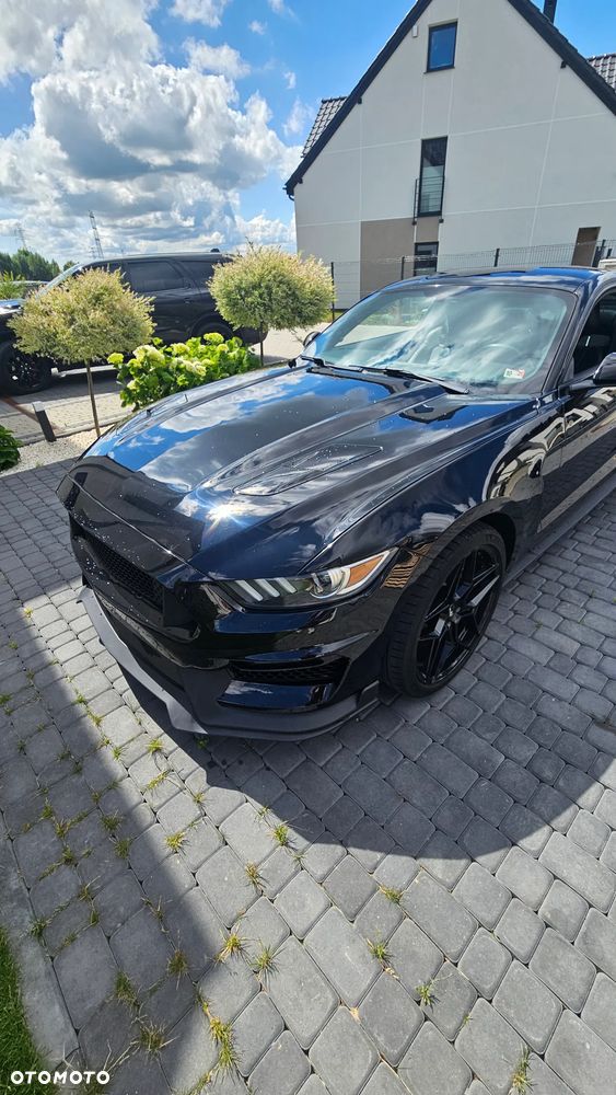 Ford Mustang 5.0 V8 GT - 6