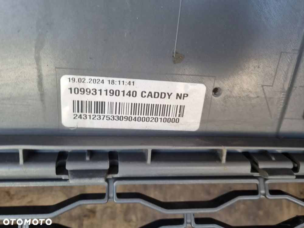 VW CADDY 2K7 ZDERZAK PRZÓD PRZEDNI - 8