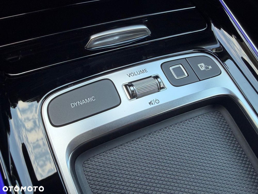 Mercedes-Benz GLB 220 d 4-Matic AMG Line 8G-DCT - 26