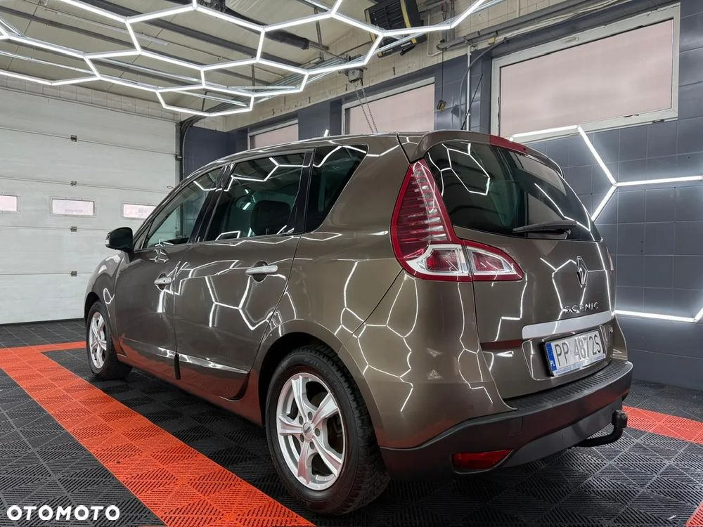 Renault Scenic Energy dCi 130 Start & Stop Bose Edition - 9