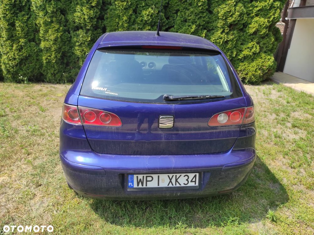 Seat Ibiza 1.4 16V Reference - 8