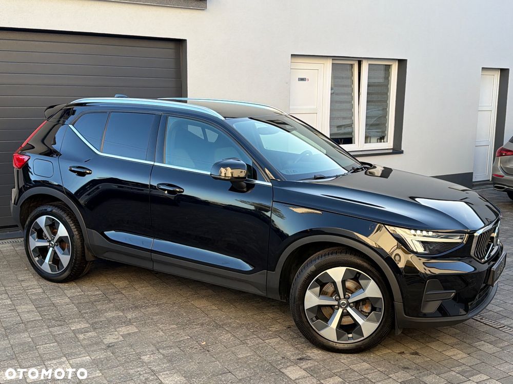 Volvo XC 40 B3 B DKG Plus Black Edition - 18