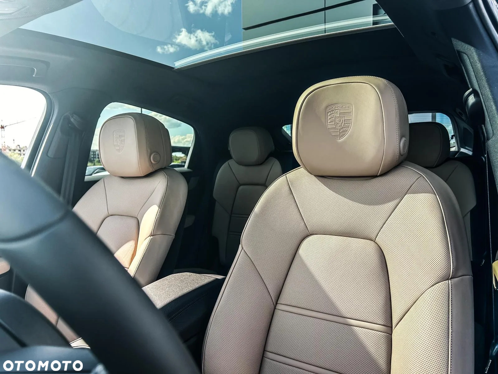 Porsche Cayenne - 10