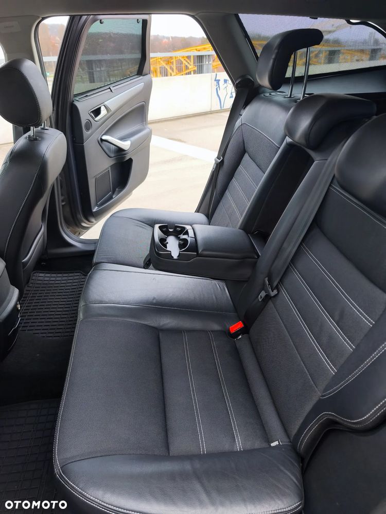 Ford Mondeo 2.0 TDCi Titanium X - 21