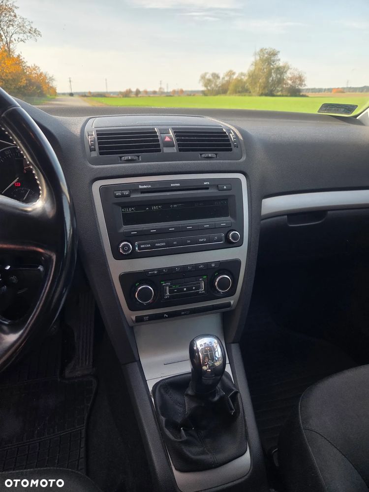Skoda Octavia 1.8 T FSI Elegance - 16
